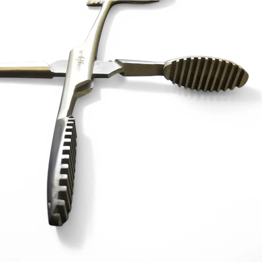 MayFly Waffle Tongs textured foam body jaws