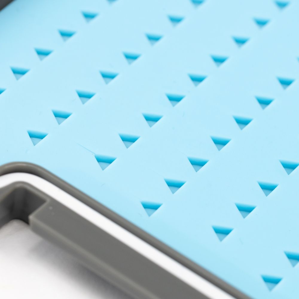 Snowbee - Snowbee Slimline Silicone Competition Fly Box - Upavon Fly Fishing